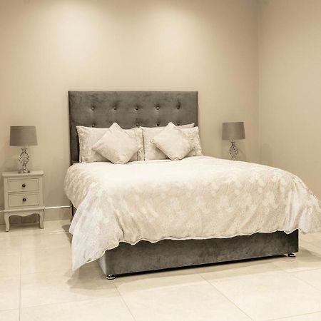 The View Apartment 2, Newry - Luxury Open Plan Apartment With City Views 외부 사진