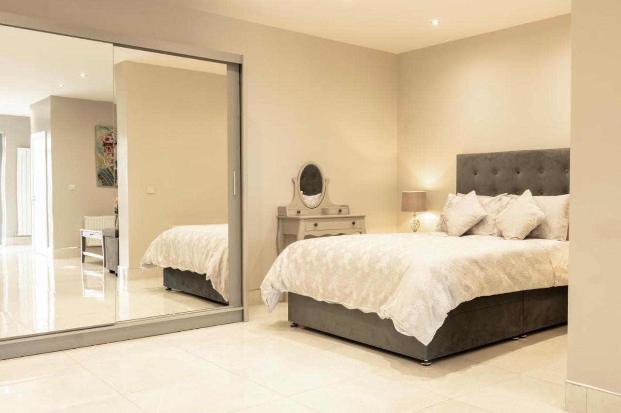 The View Apartment 2, Newry - Luxury Open Plan Apartment With City Views 외부 사진